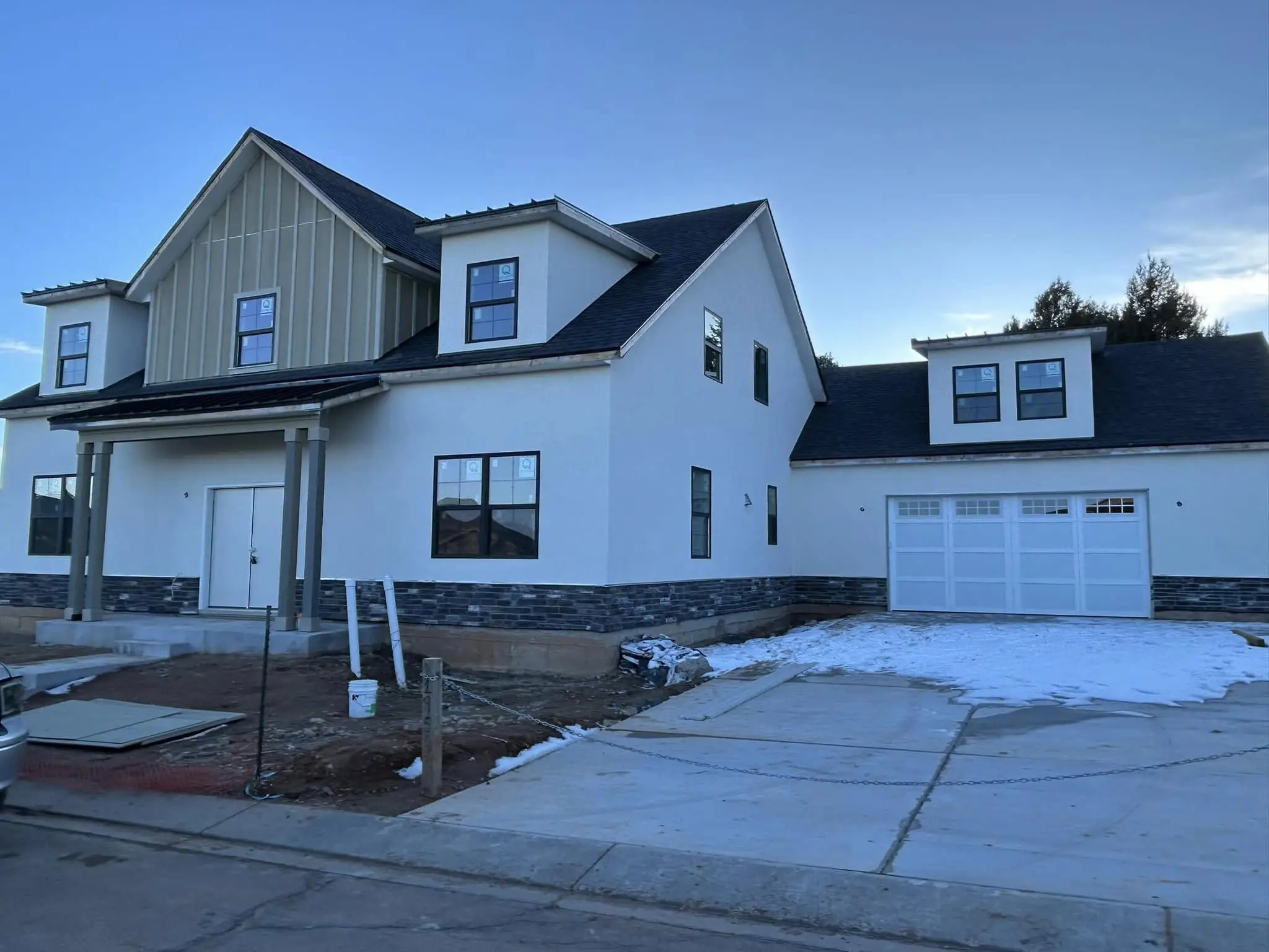 H&B Construction Custom Homes project photo 12