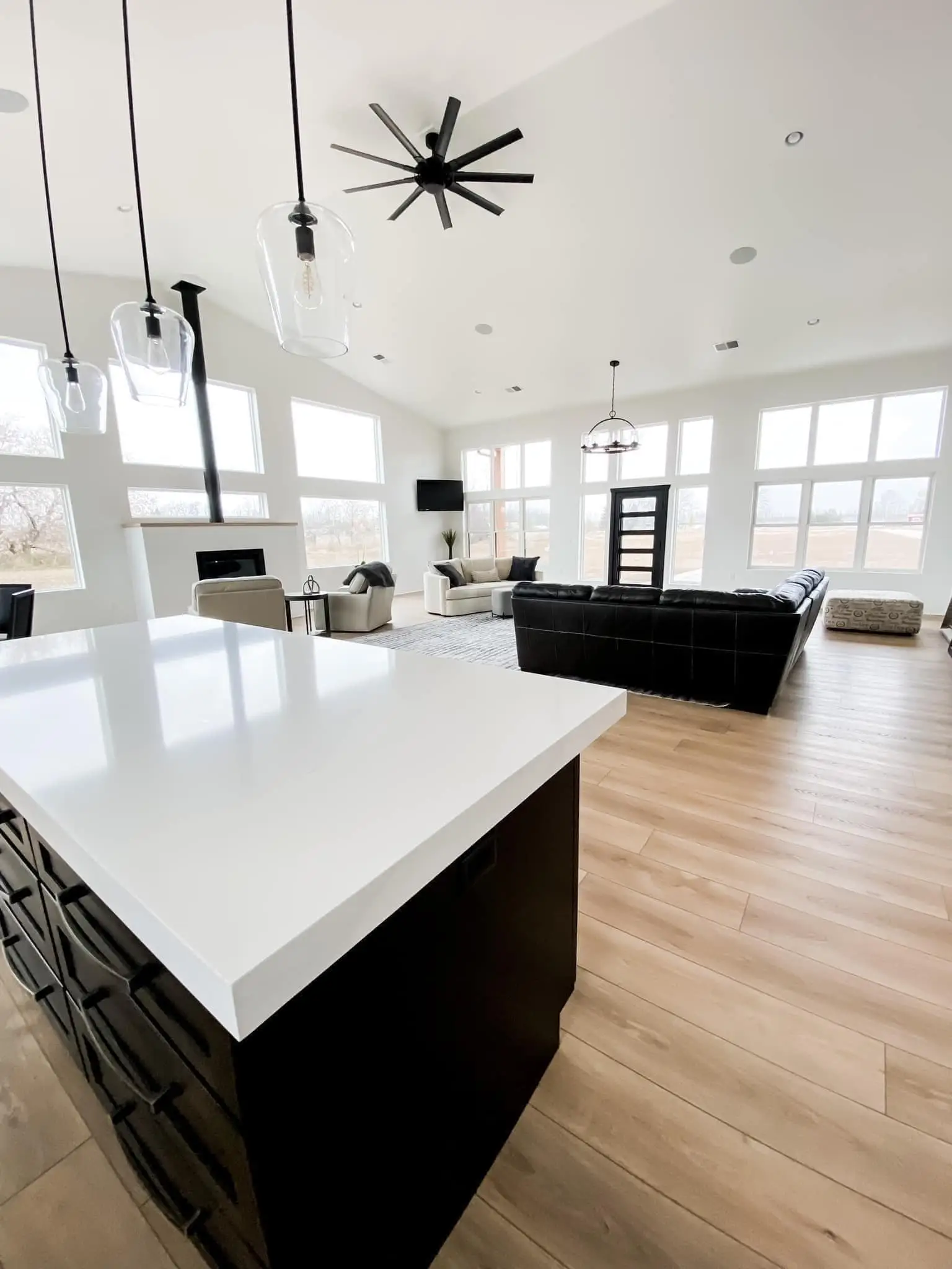 H&B Construction Kitchens project photo 29